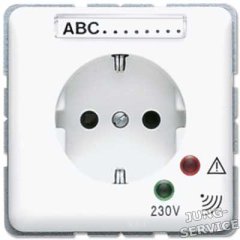 521KIZNAUF Штепсельная розетка SCHUKO 16А 250V  с защитой от перенапряжения и полем для надписи