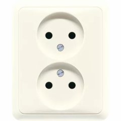 5010KIU Розетка сдвоенная 16A 250V  с встроенной повышенной защитой от напряжения