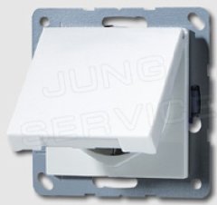 A520KLWW Штепсельная розетка SCHUKO 16A 250V  с откидной крышкой; белая