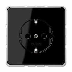 CD520SW Штепсельная розетка SCHUKO 16A 250V ; черная