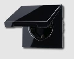 LS520KLSW Штепсельная розетка SCHUKO 16A, 250V  с откидной крышкой; черная