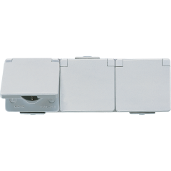 623W Штепсельная розетка SCHUKO для накладного монтажа тройная горизонтальная IP44