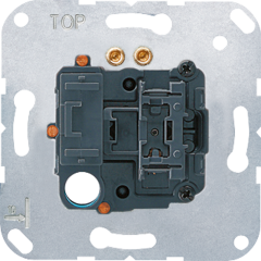 3190CUKOEINS Розетка British standart 13А с выключателем, 70х70мм