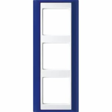 AP583BLWW Рамка 3-кратная для серии Aplus; синий-белый