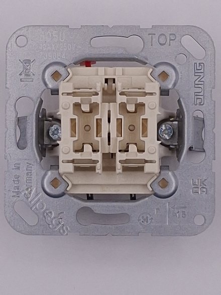 505U Выключатель 10AX 250V сдвоенный