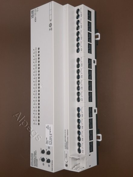 KNX актуатор коммутирующий, 24 группKNX актуатор жалюзи, 12 групп